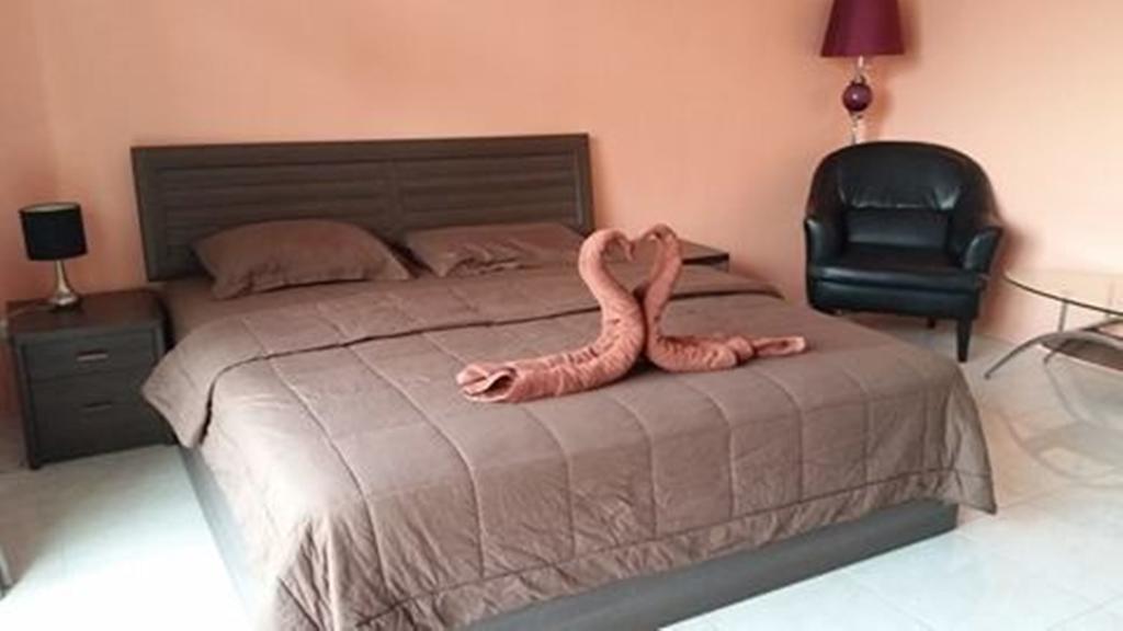 Da Puccio Rawai Guesthouse Luaran gambar